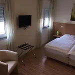 Im Wirtshaus Himberg Hotel Bad Honnef