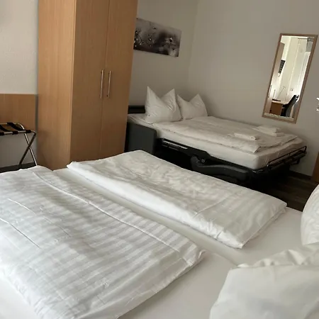 Szálloda Im Wirtshaus Himberg Bad Honnef