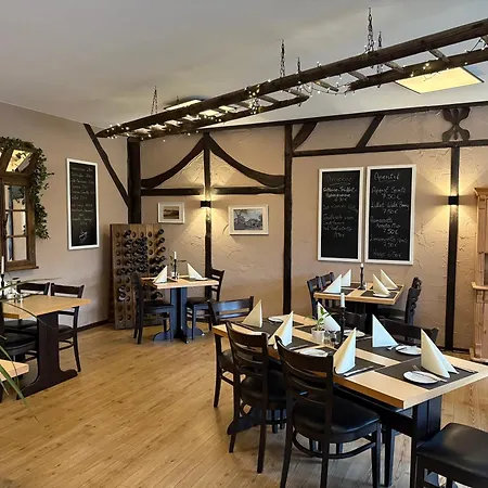 Im Wirtshaus Himberg Hotell