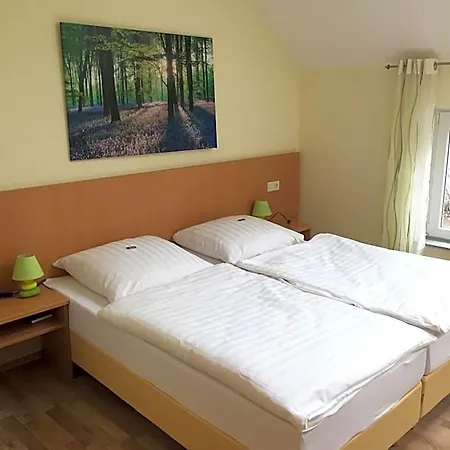 Im Wirtshaus Himberg 3* 바트혼네프암라인