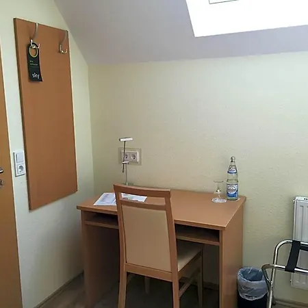Im Wirtshaus Himberg 호텔 3*