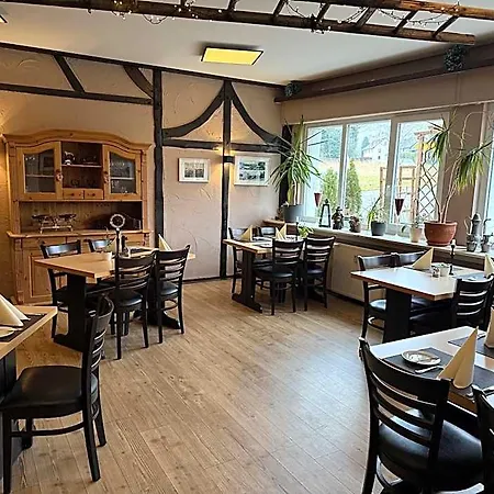 호텔 Im Wirtshaus Himberg 3*