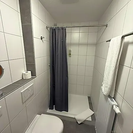 호텔 Im Wirtshaus Himberg 바트혼네프암라인