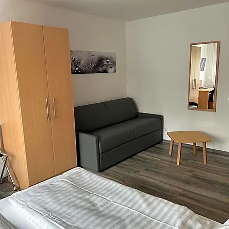 Im Wirtshaus Himberg 3* 바트혼네프암라인