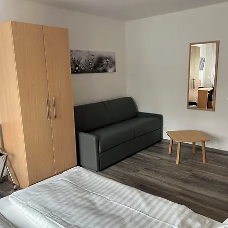 Im Wirtshaus Himberg 3*