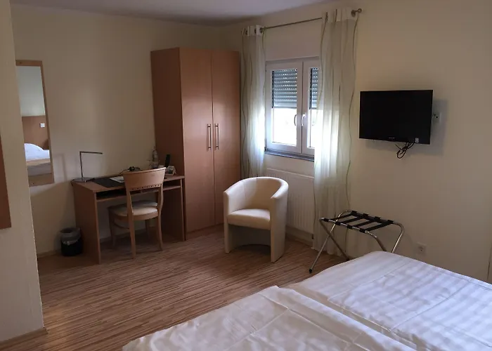 Im Wirtshaus Himberg Hotell